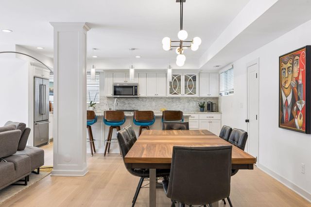 3812 W 57th Street, Edina, MN 55410