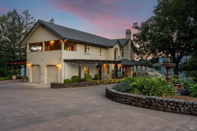 800-850 Boonville Rd, Ukiah, CA 95482