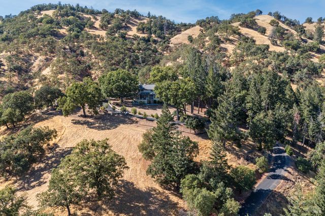 800-850 Boonville Rd, Ukiah, CA 95482