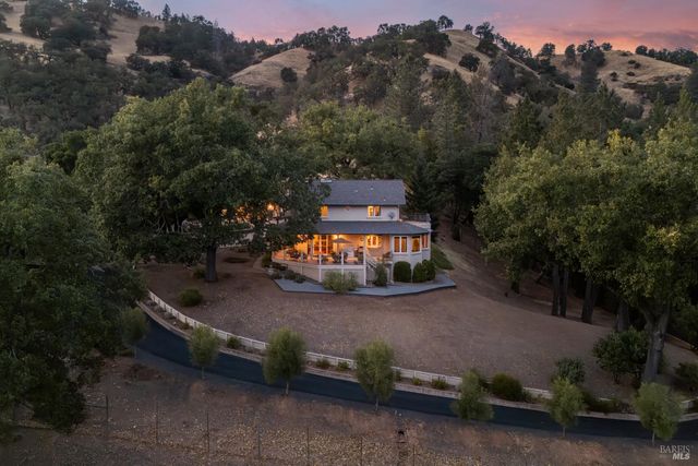 800-850 Boonville Rd, Ukiah, CA 95482