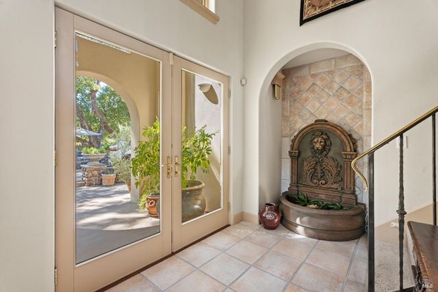 800-850 Boonville Rd, Ukiah, CA 95482