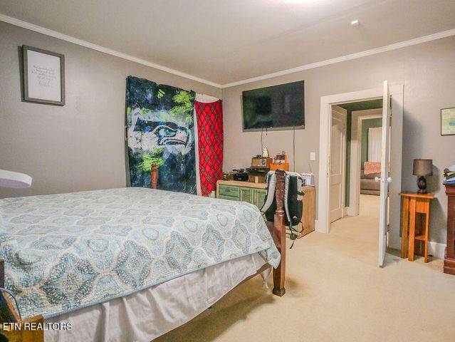 10 Pine Street, Athens, TN 37303