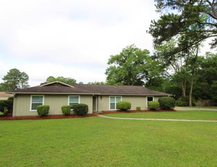 2907 Selwood Cir., Dothan, AL 36303