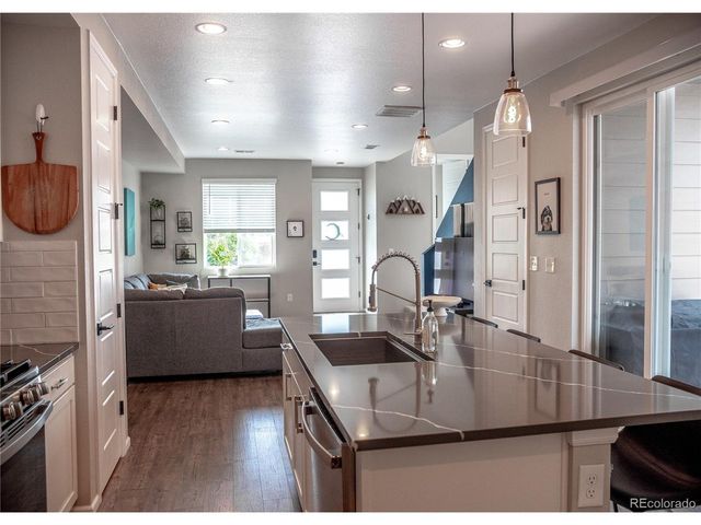 5210 Routt Ct B, Arvada, CO 80002