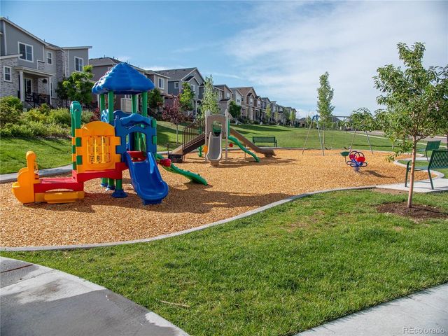 5210 Routt Ct B, Arvada, CO 80002