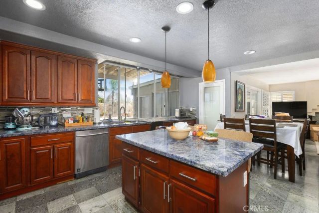 1511 Dominguez Ranch, Corona, CA 92882