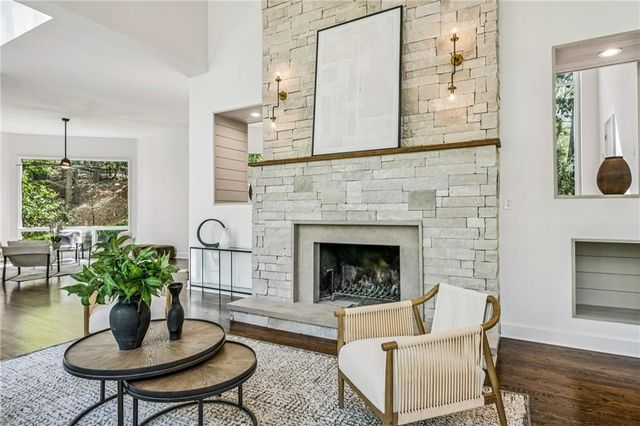 5 W Wesley Ridge NW, Atlanta, GA 30327