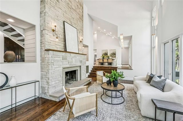 5 W Wesley Ridge NW, Atlanta, GA 30327