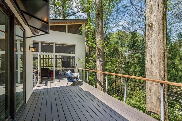 5 W Wesley Ridge NW, Atlanta, GA 30327