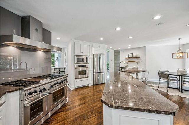 5 W Wesley Ridge NW, Atlanta, GA 30327