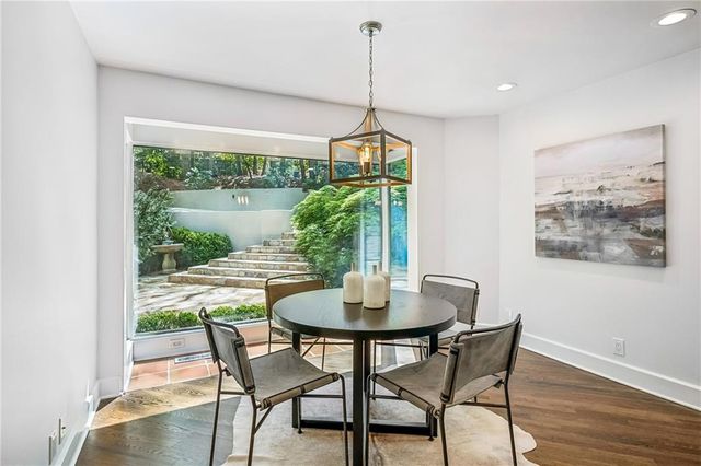 5 W Wesley Ridge NW, Atlanta, GA 30327