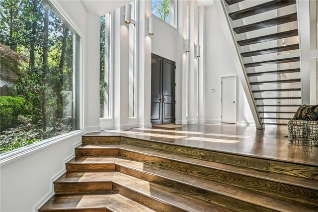 5 W Wesley Ridge NW, Atlanta, GA 30327