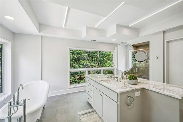 5 W Wesley Ridge NW, Atlanta, GA 30327