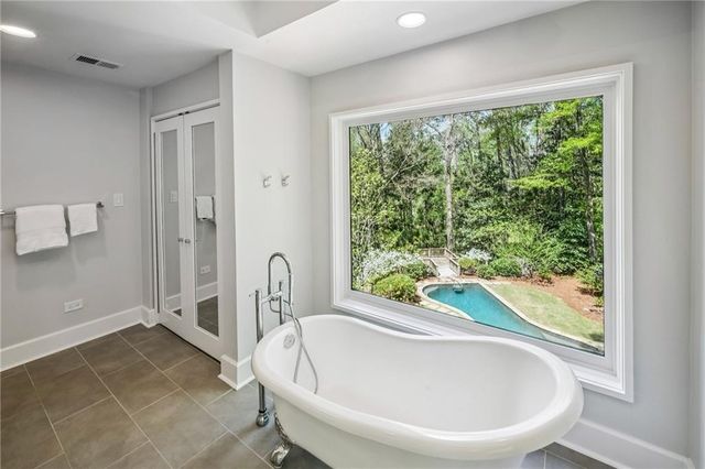 5 W Wesley Ridge NW, Atlanta, GA 30327