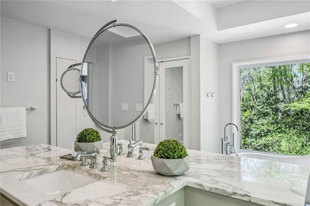5 W Wesley Ridge NW, Atlanta, GA 30327