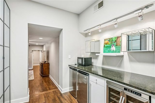5 W Wesley Ridge NW, Atlanta, GA 30327