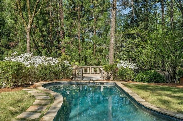 5 W Wesley Ridge NW, Atlanta, GA 30327
