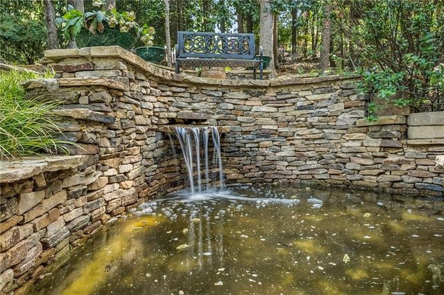 5 W Wesley Ridge NW, Atlanta, GA 30327