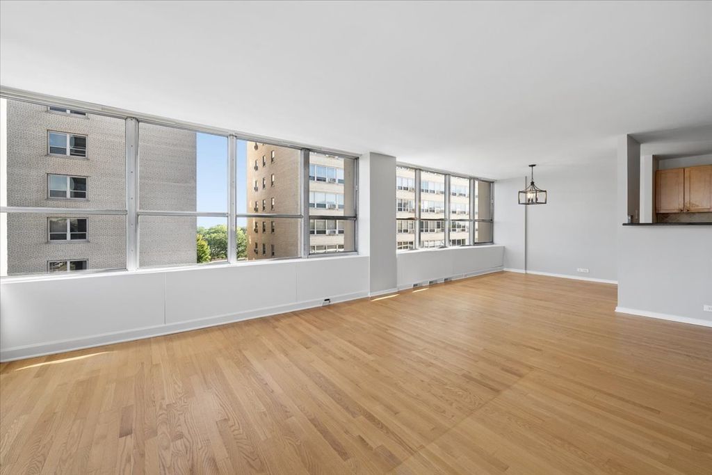 655 W Irving Park Road 502, Chicago, IL 60613 — photo 3