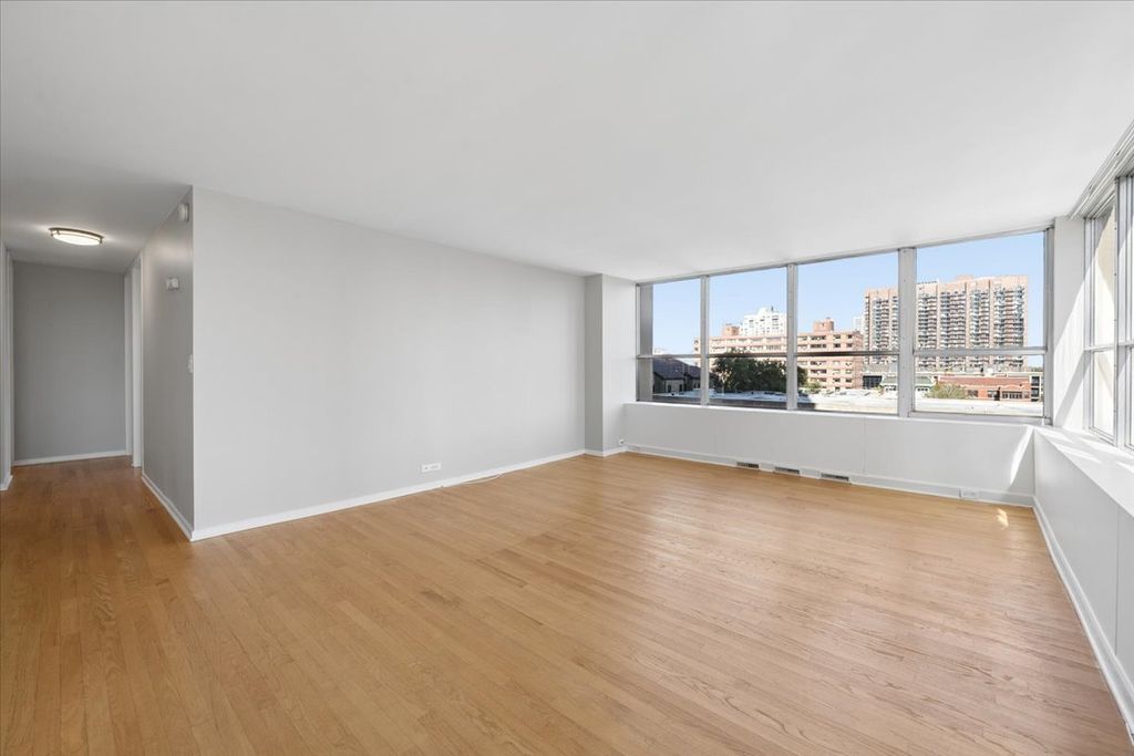 655 W Irving Park Road 502, Chicago, IL 60613 — photo 4