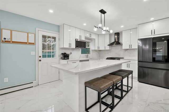 21 Green Avenue, Valley Cottage, NY 10989