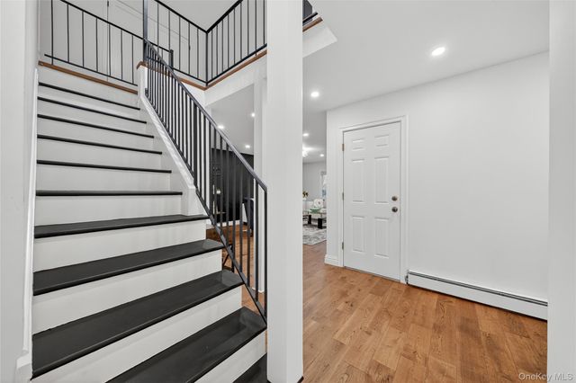 21 Green Avenue, Valley Cottage, NY 10989