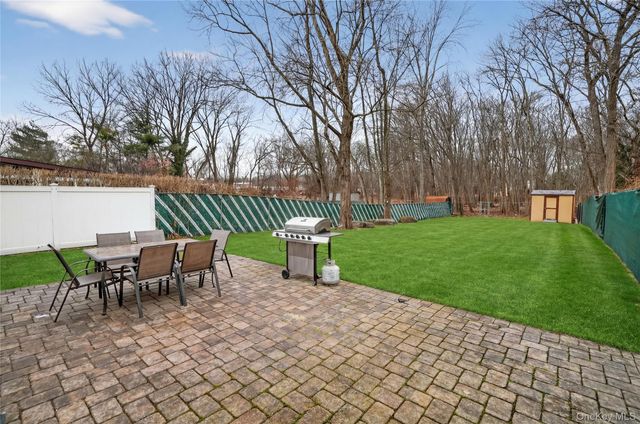 21 Green Avenue, Valley Cottage, NY 10989