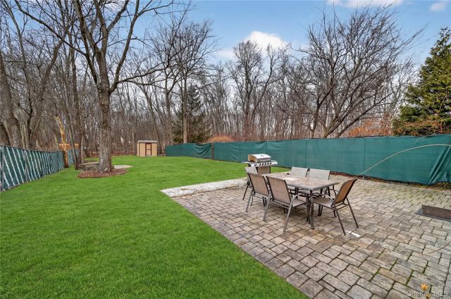 21 Green Avenue, Valley Cottage, NY 10989