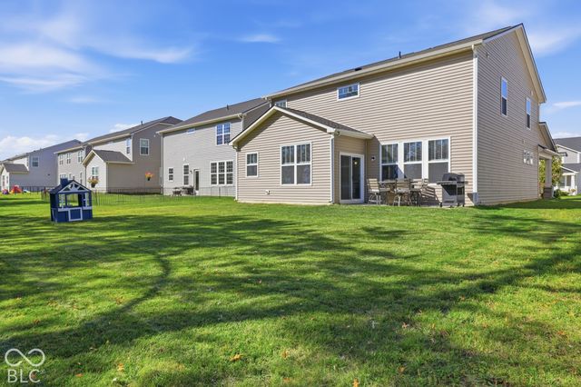 6629 Seabiscuit Road, Whitestown, IN 46075