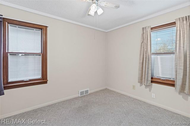 1406 Moran Avenue, Lincoln Park, MI 48146