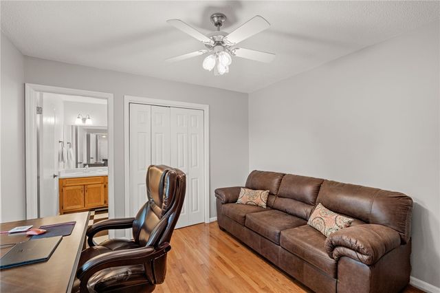 300 Whispering Falls Drive, Pickens, SC 29671