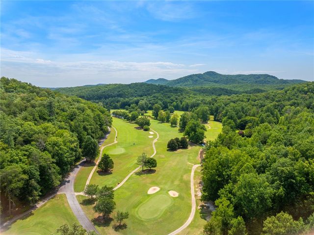 300 Whispering Falls Drive, Pickens, SC 29671