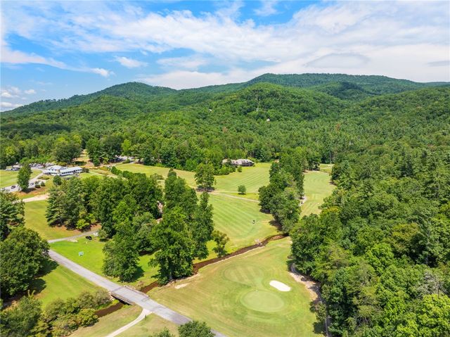 300 Whispering Falls Drive, Pickens, SC 29671