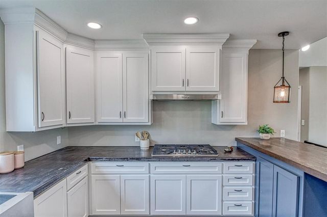 22355 Davis Drive, Earlsboro, OK 74840