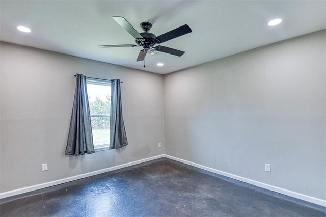 22355 Davis Drive, Earlsboro, OK 74840