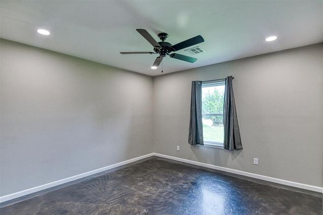 22355 Davis Drive, Earlsboro, OK 74840