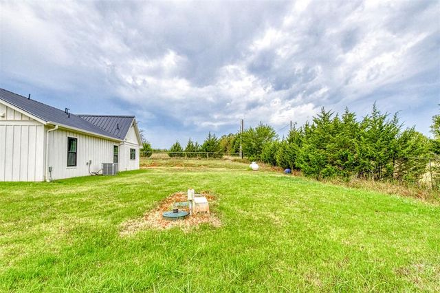22355 Davis Drive, Earlsboro, OK 74840