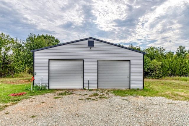 22355 Davis Drive, Earlsboro, OK 74840