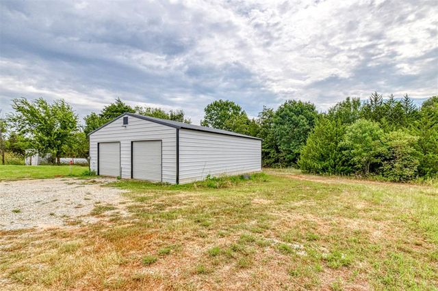 22355 Davis Drive, Earlsboro, OK 74840