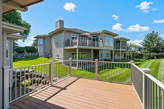 3144 Wilds Ridge Court NW, Prior Lake, MN 55372