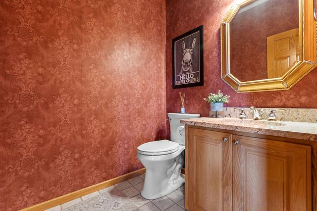 3144 Wilds Ridge Court NW, Prior Lake, MN 55372