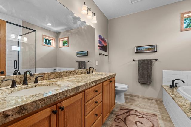 3144 Wilds Ridge Court NW, Prior Lake, MN 55372