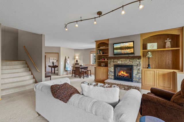 3144 Wilds Ridge Court NW, Prior Lake, MN 55372