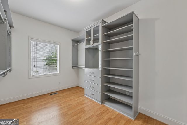 6137 White Oak Drive, Flowery Branch, GA 30542