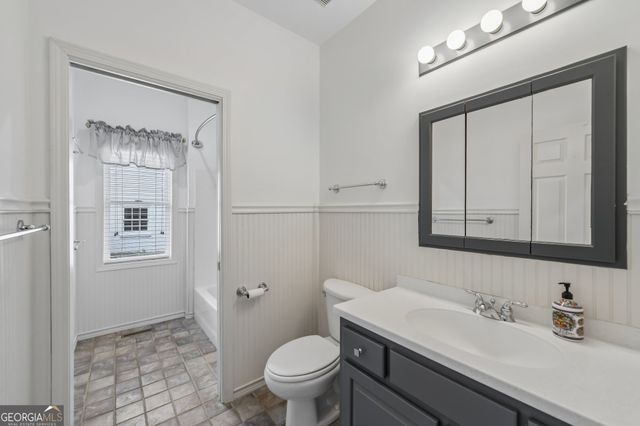 6137 White Oak Drive, Flowery Branch, GA 30542