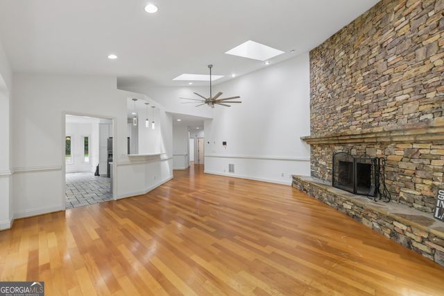 6137 White Oak Drive, Flowery Branch, GA 30542