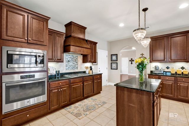 4152 Augusta Drive, Gulf Shores, AL 36542