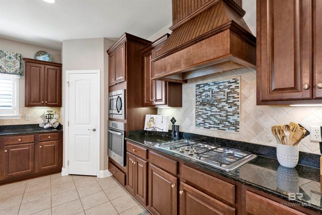 4152 Augusta Drive, Gulf Shores, AL 36542