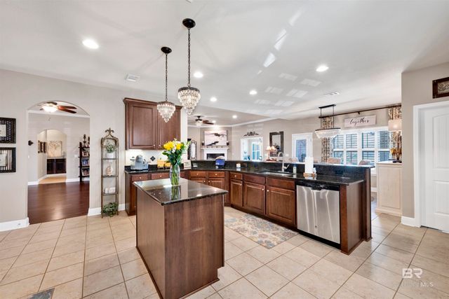 4152 Augusta Drive, Gulf Shores, AL 36542