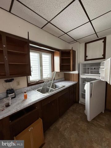 620 E PINE ST, Mahanoy City, PA 17948